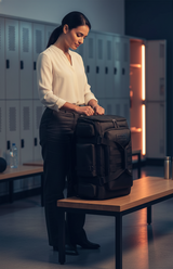 The Sector: The 54cm Vertical Locker You Wear. — mídia 1