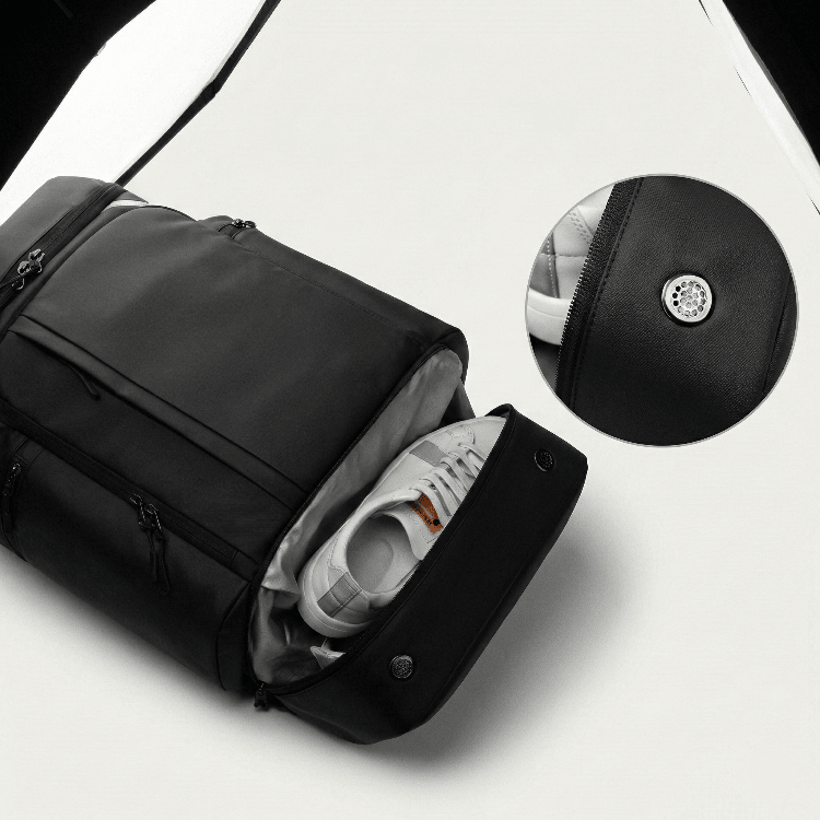 The Dualist: Wet/Dry Travel Backpack (31L)
